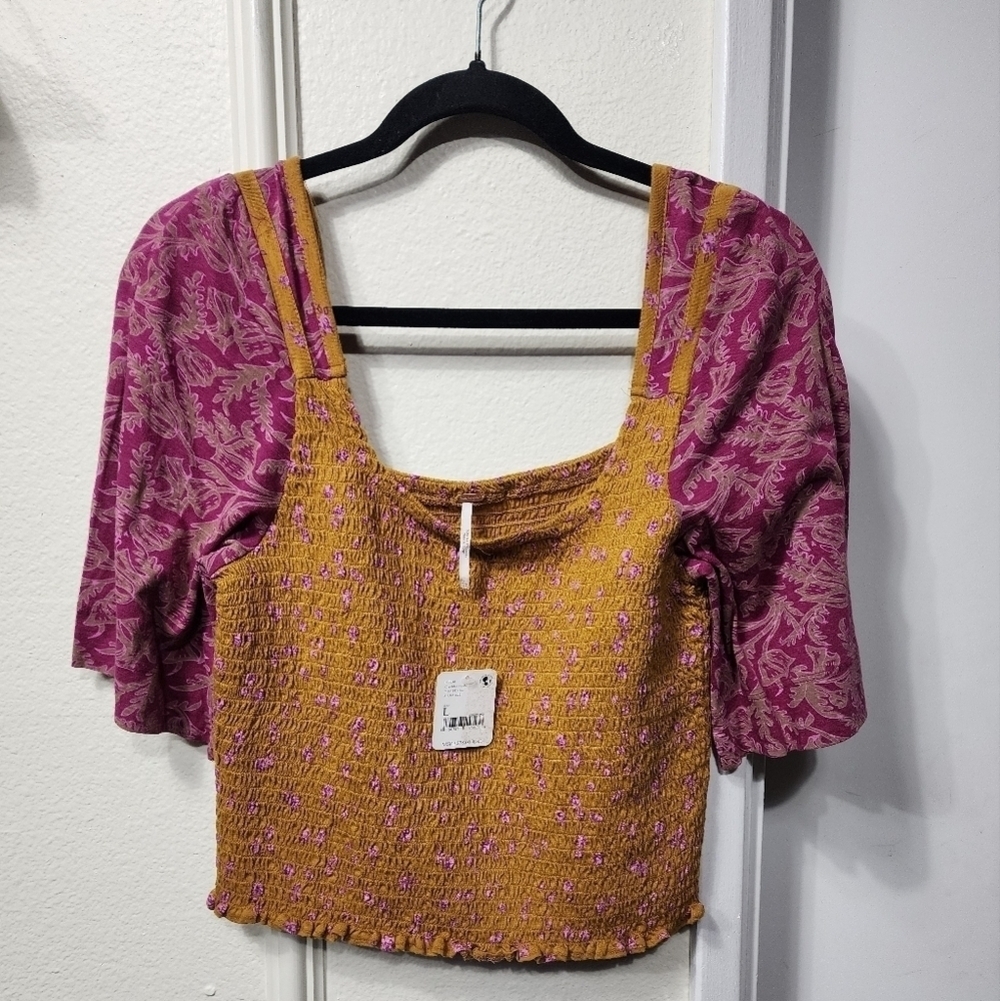 Free People Marigold Smocked Top NWT in Golden Combo L Summer Beach Festival - Picture 2 of 7